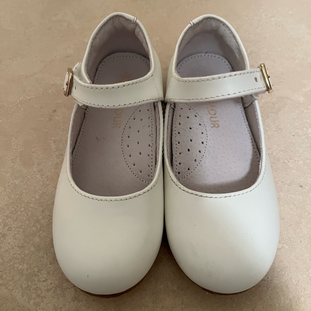 L’Amour White Leather Mary Jane’s - Picture 2 of 7